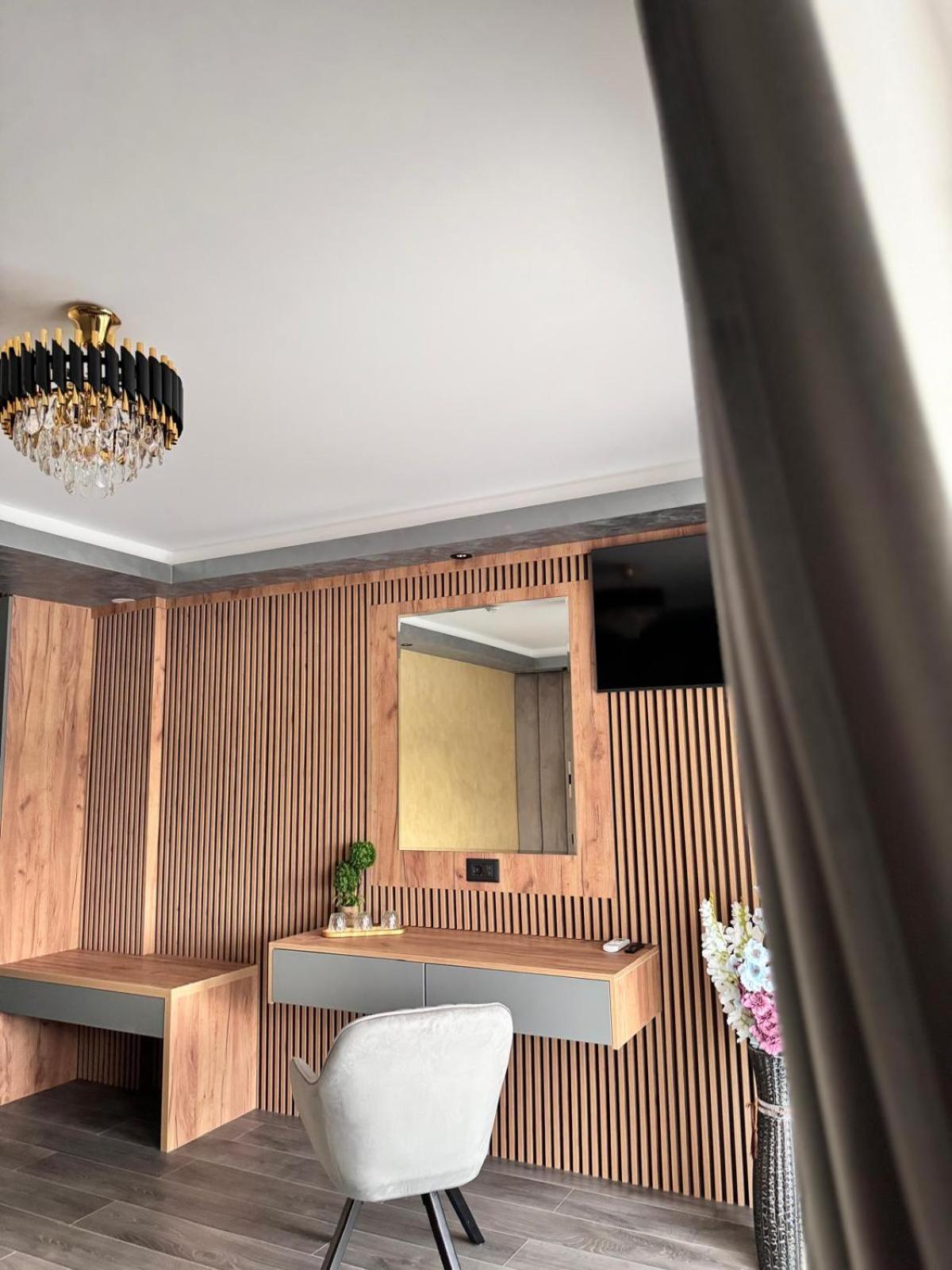 Hanul Domnesc Imperial Hotel & Spa Calan ภายนอก รูปภาพ