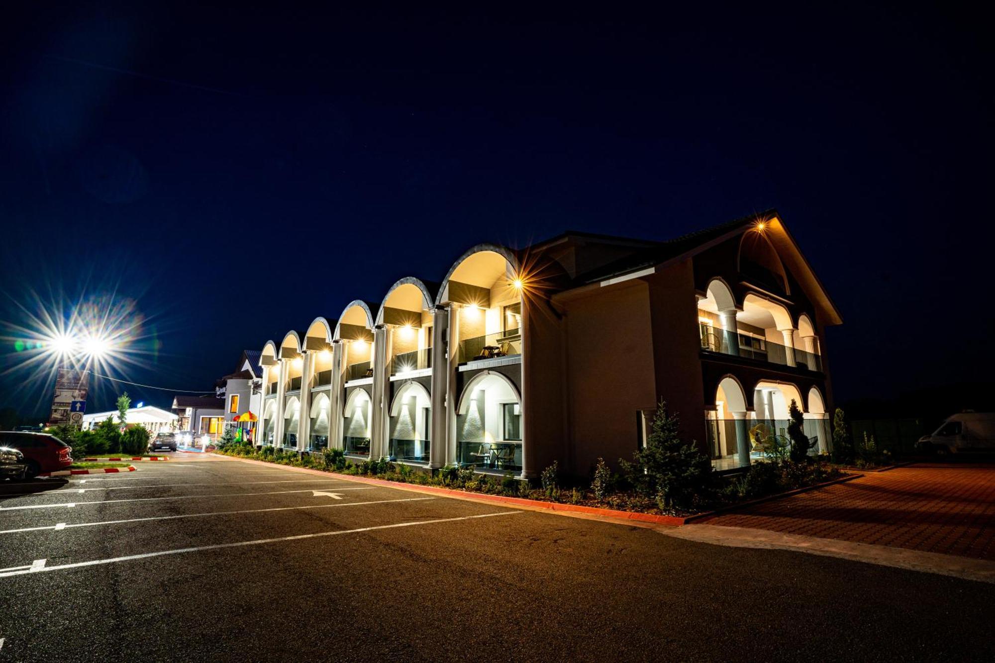 Hanul Domnesc Imperial Hotel & Spa Calan ภายนอก รูปภาพ